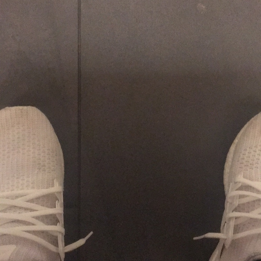 Ultra Boost 4.0 triple white!